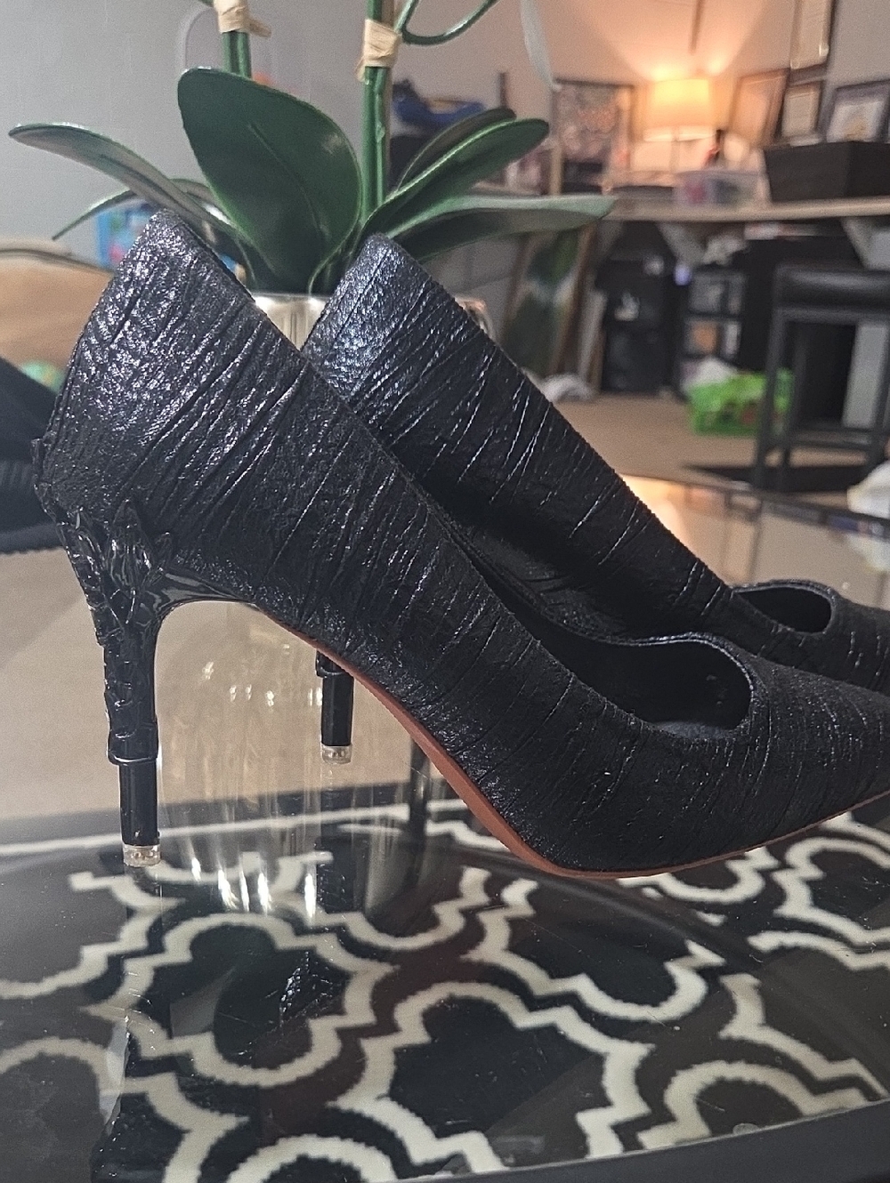 Textured Black Pointed-Toe Stiletto Pumps